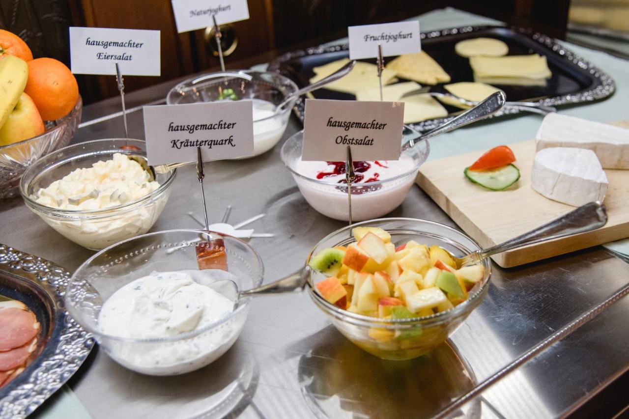 Genthin Hotel Mueller מראה חיצוני תמונה