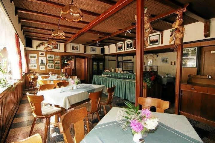 Genthin Hotel Mueller מראה חיצוני תמונה